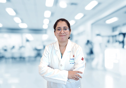 Dr. Pranshuta | Expert Intensivist in Dwarka Delhi | Manipal Hospitals 