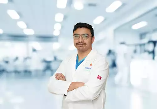 Dr. Akshay P R