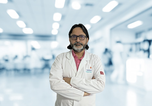 Dr Dheeraj Gupta | Best Ophthalmology Doctor in Gurugram, Delhi | Manipal Hospitals