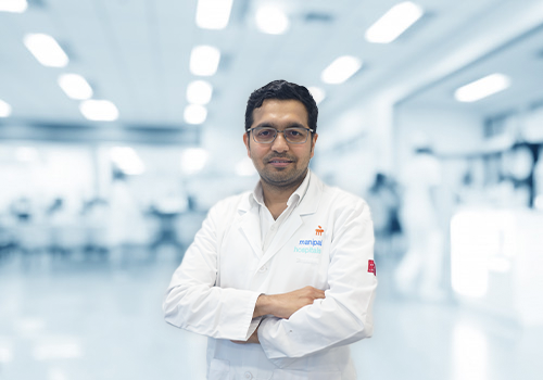 Dr. Raghavendra Deshpande | Critical Care Medicine Specialist in Sarjapur Road, Bangalore | Manipal Hospitals