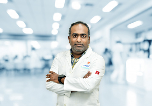 Dr. Santosh Kumar | Experienced Critical Care Specialist in Malleshwaram, Bangalore | Manipal Hospitals