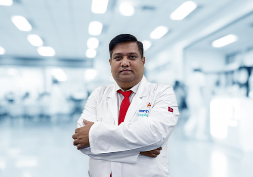 Dr. Yogishwar A V | Expert Orthopaedic & Robotic Joint Replacement Surgeon in Varthur Road, Bangalore | Manipal Hospitals