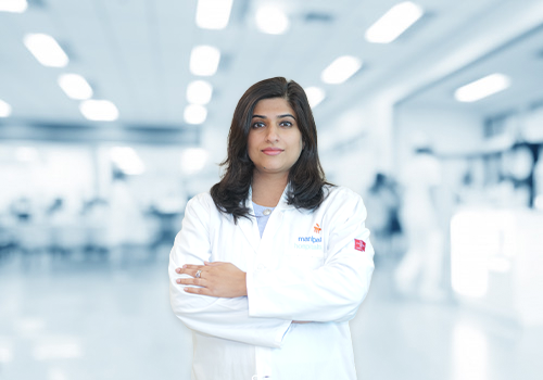 Dr. Astha Sharma | Best Skin Doctor in Delhi | Manipal Hospitals