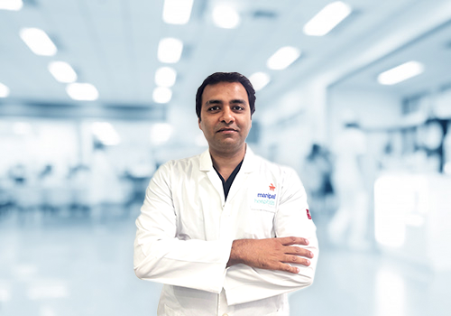 Dr. Salil Yadav | Robotic & Laparoscopic Surgery Specialist in Gurugram | Manipal Hospitals