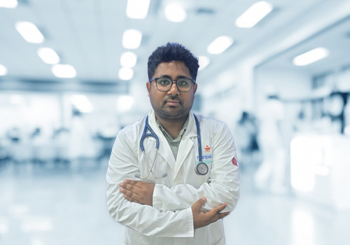 Dr. Aman kumar | Top Internal Medicine Doctor in Ghaziabad | Manipal Hospitals