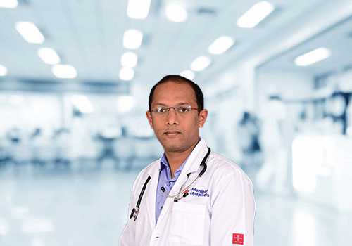 Dr. Dattatray Prabhu | ICU & Critical Care Specialist in Mangalore | Manipal Hospitals