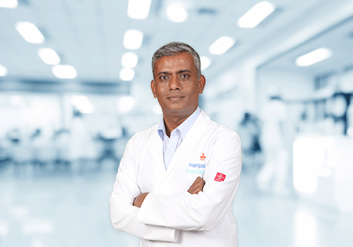 Dr. Girish Kumar J | Best Critical Care Specialist in Yelahanka, Bangalore | Manipal Hospitals