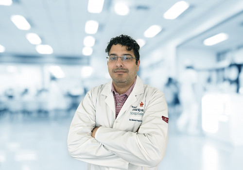 Dr. Rahul Kapoor | Expert in Cosmetic & Reconstructive Surgery | Manipal Hospitals Delhi