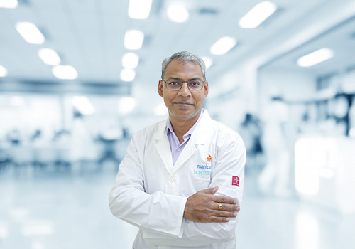 Dr. Shriniwas Subhash Kulkarni | Best Medical Oncologist in Kharadi, Pune | Manipal Hospitals